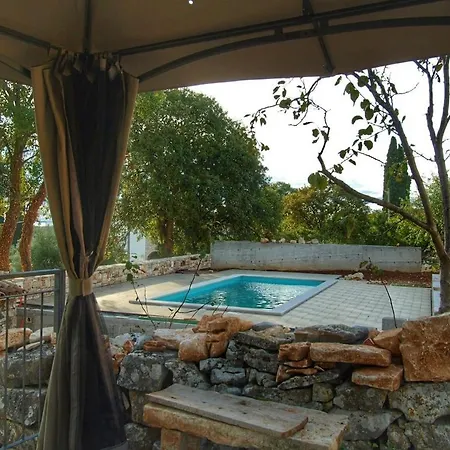 Holiday home Fuma Bale